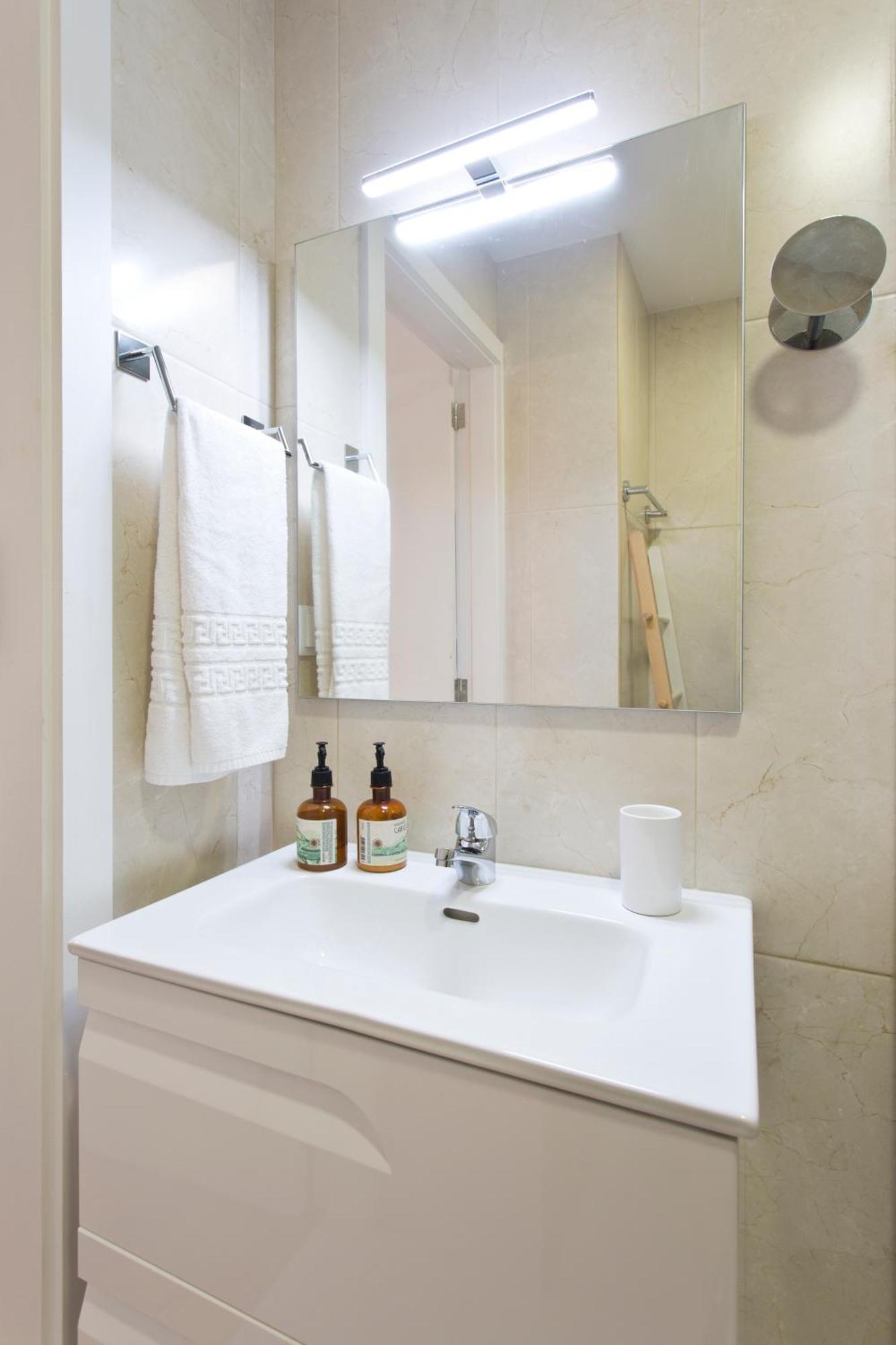 Casa Roberto - Studio Apartment, Lift, Ac, Car Parking - Extra 波尔图 外观 照片